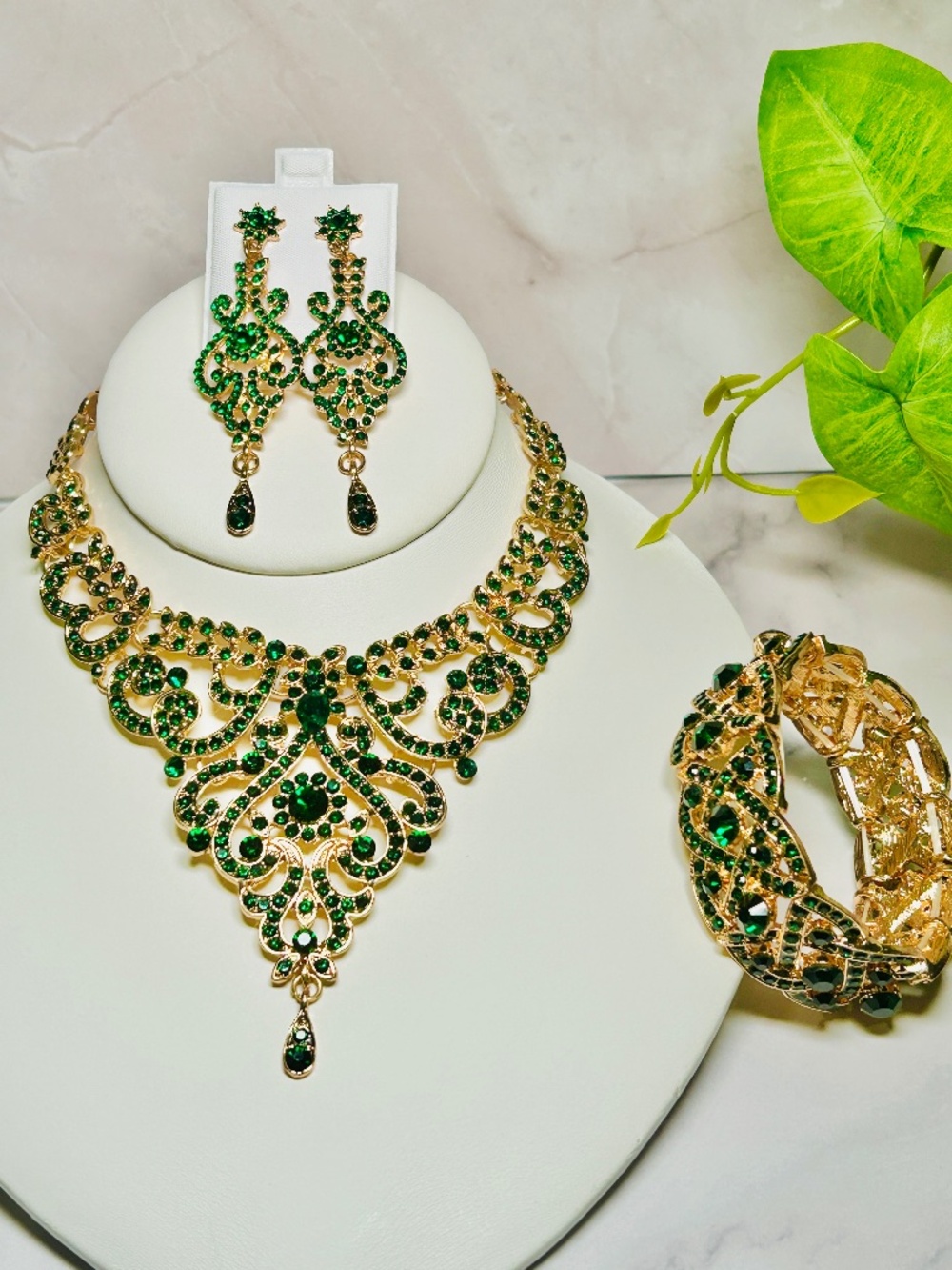 Emerald Green Rhinestone Necklace, Earring & Bracelet Parure Set: Bridal Jewelry